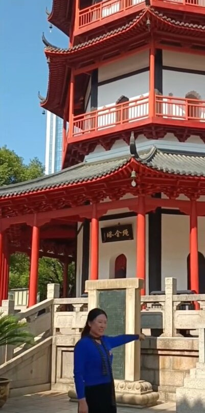 绳金塔景点图片