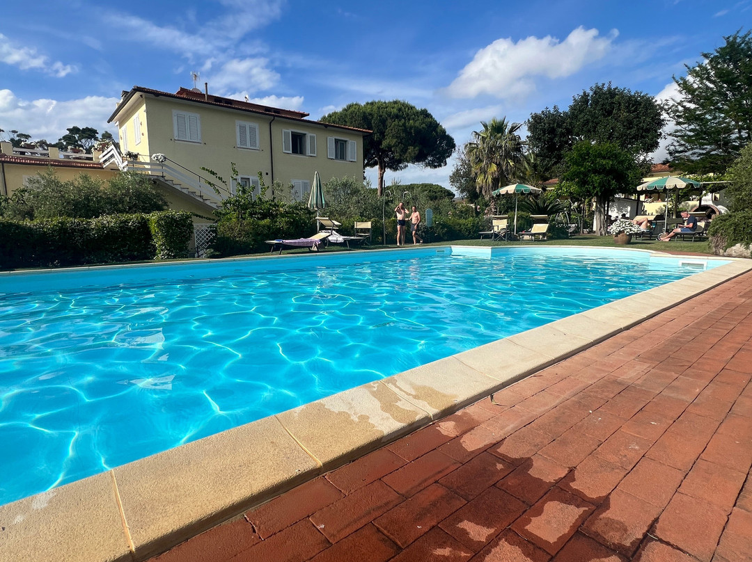 Hotel Tirrena Country & Bike Hotel主图