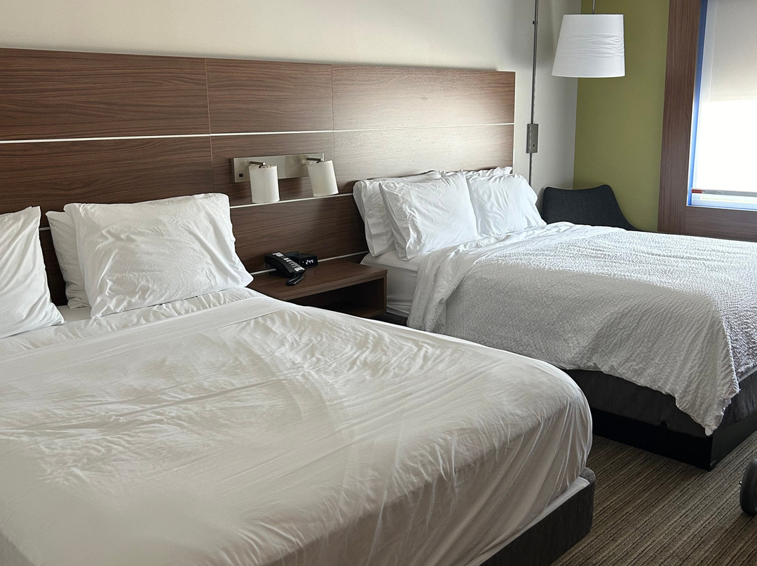 Holiday Inn Express & Suites Rehoboth Beach by IHG主图