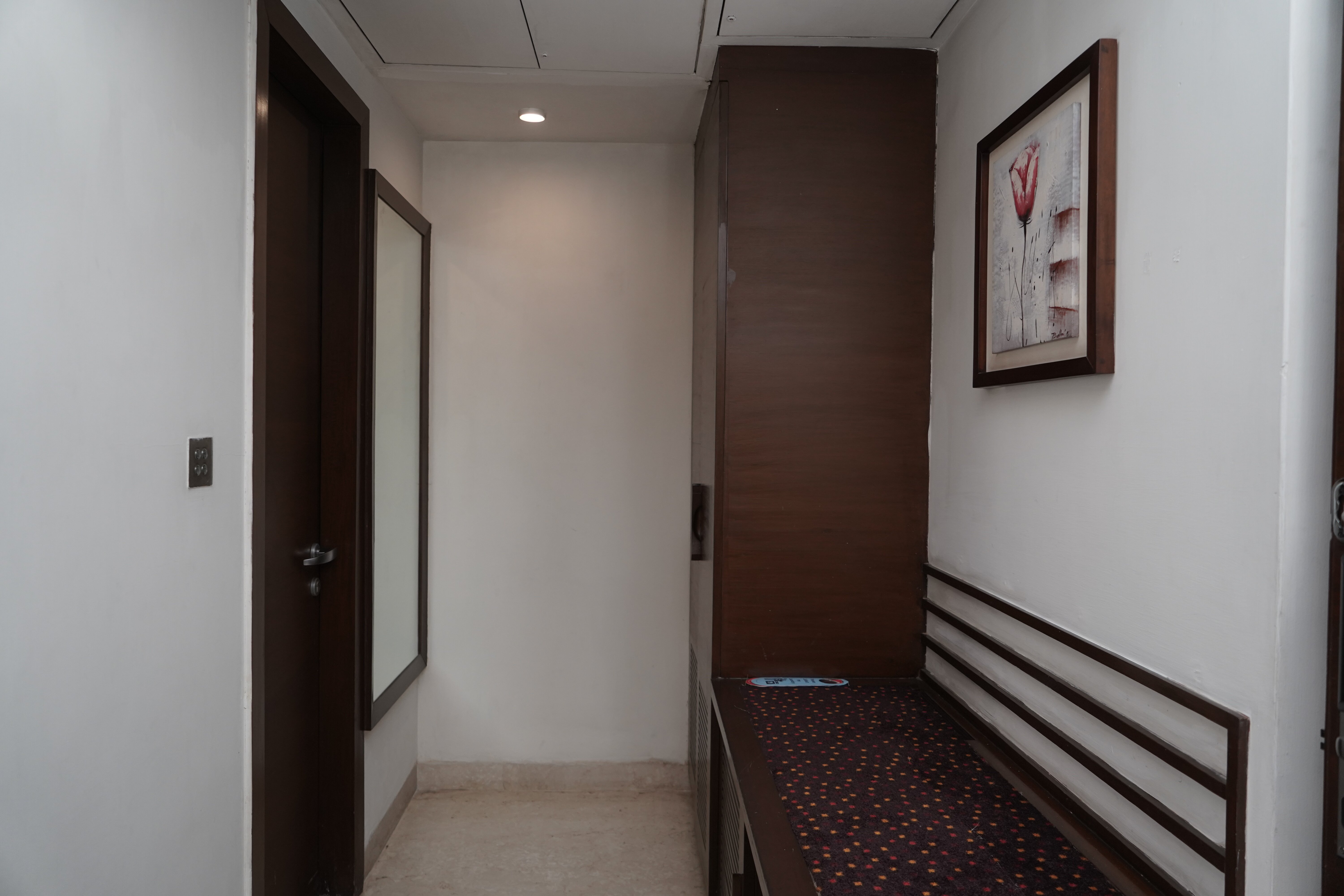 The Alcor Hotel-客卧