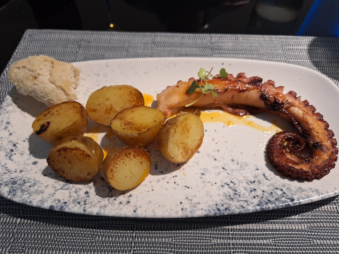 Hotel Palacio de Cristal主图