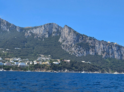 Powerboat Charter-那不勒斯必去景点