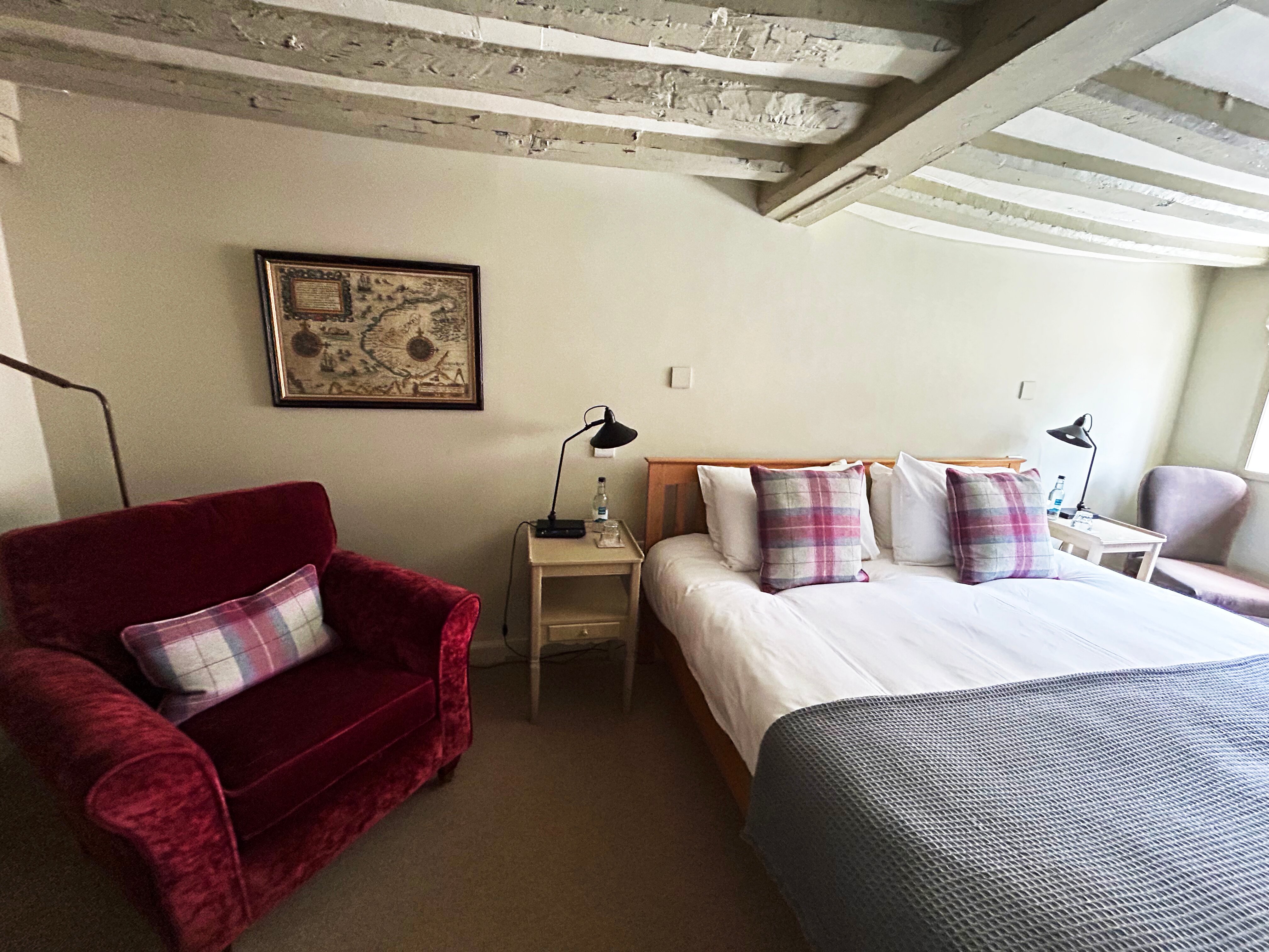 The Bear Inn, Hartfield-客卧