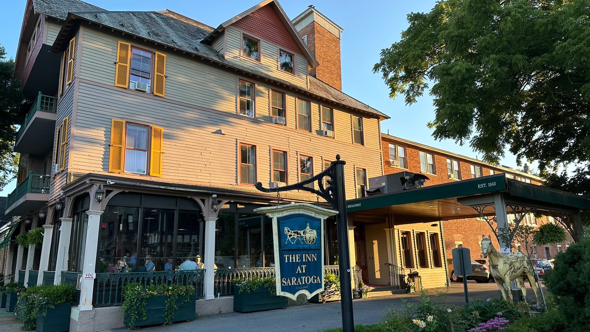 The Inn at Saratoga-官方