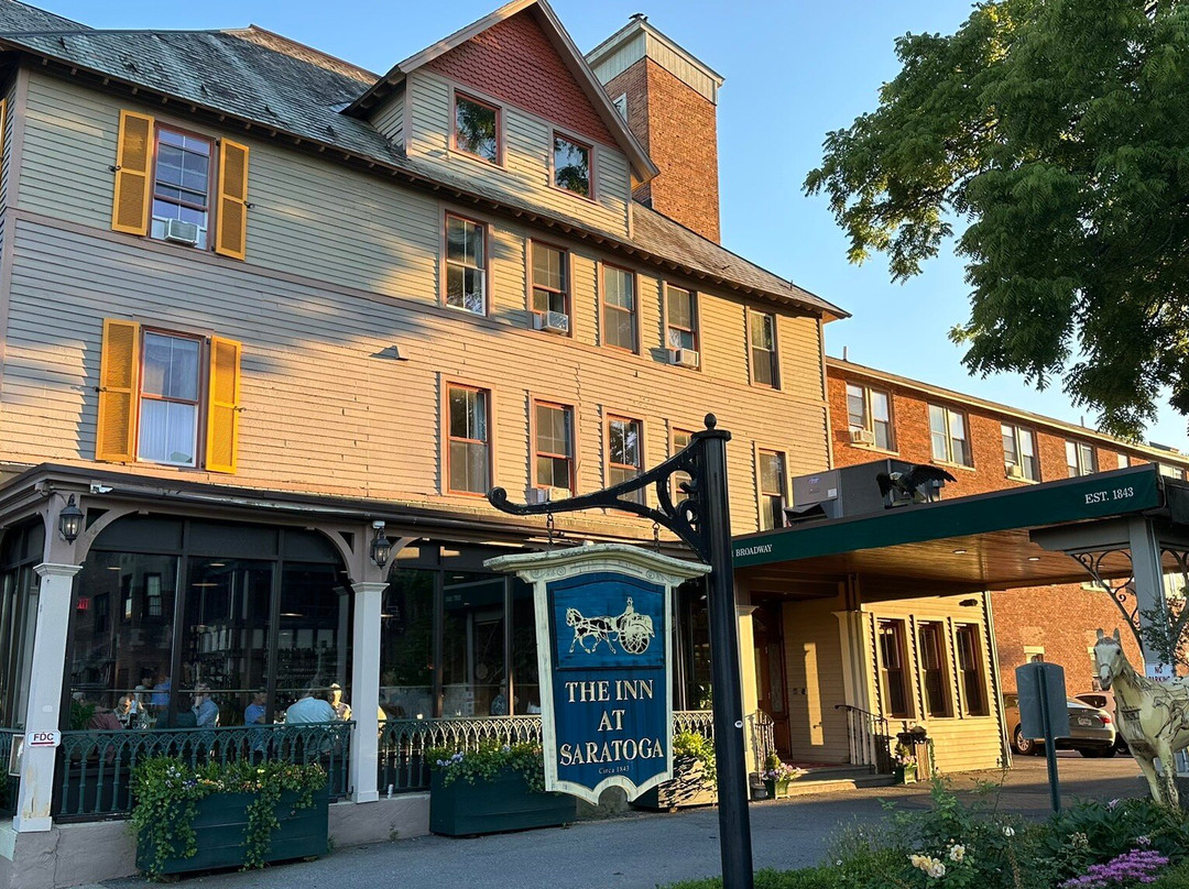 The Inn at Saratoga主图