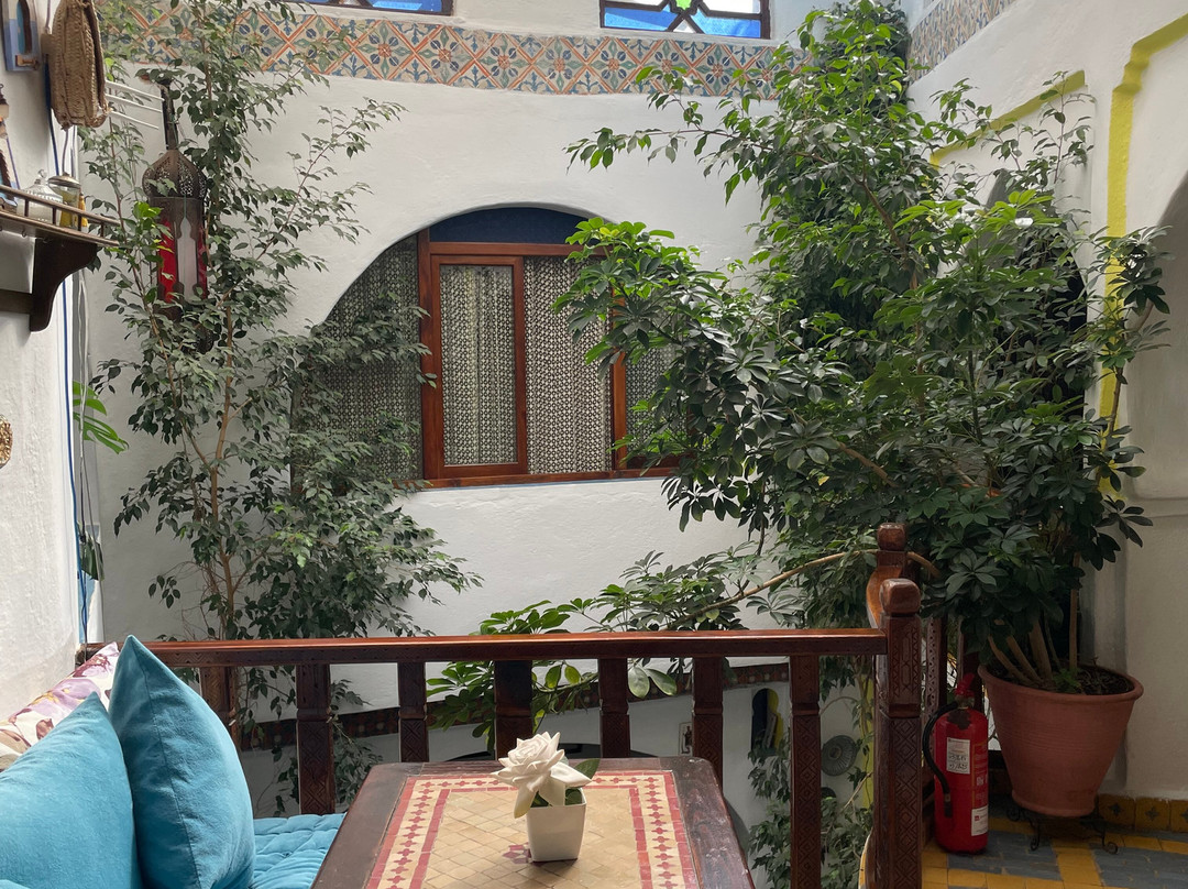 达梅兹阿纳旅馆主图