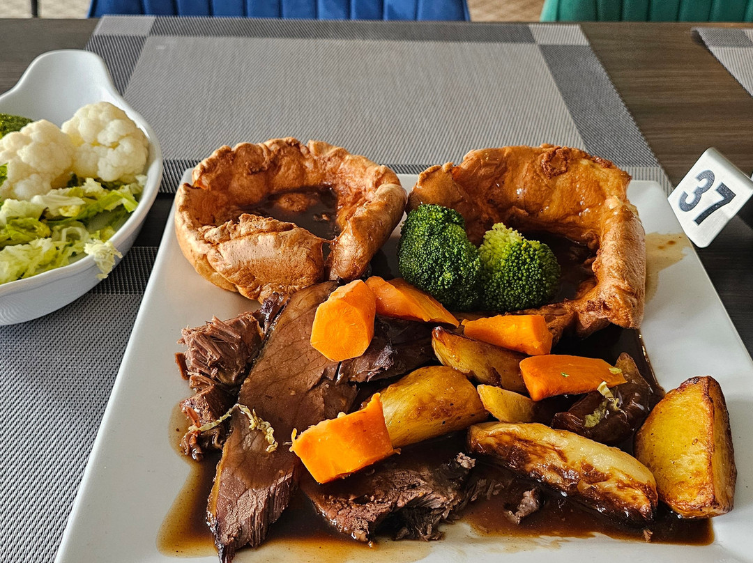 兰威纳尔斯酒店&河畔餐厅主图