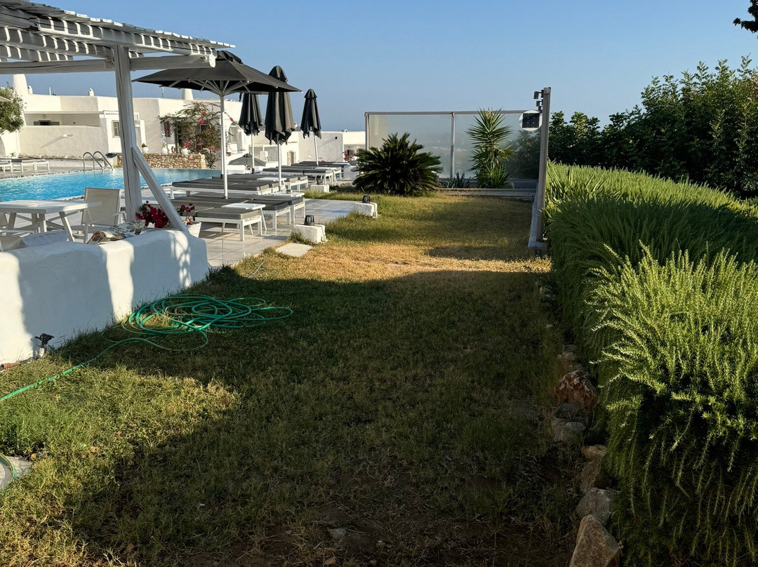 Naoussa Hills Boutique Resort主图
