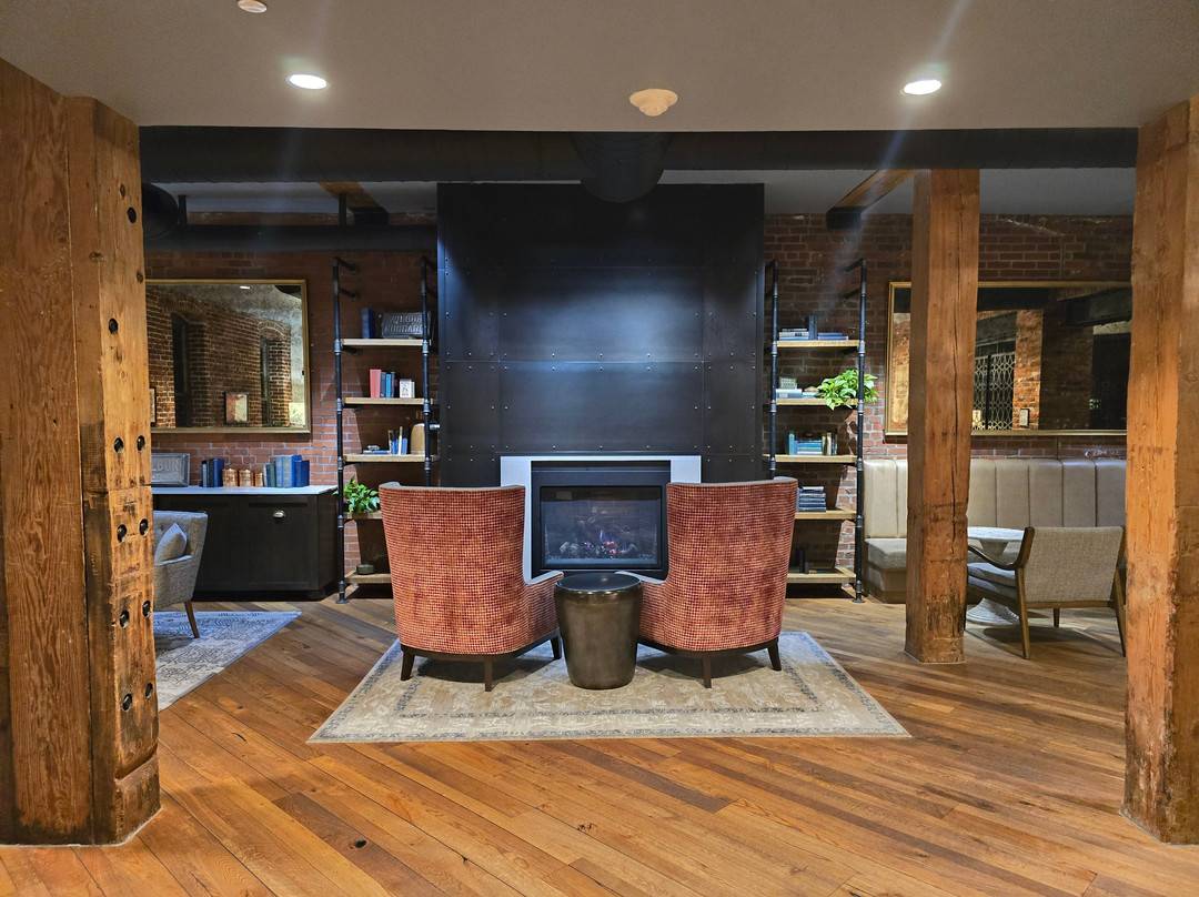 The Wilbur Lititz, Tapestry Collection by Hilton主图