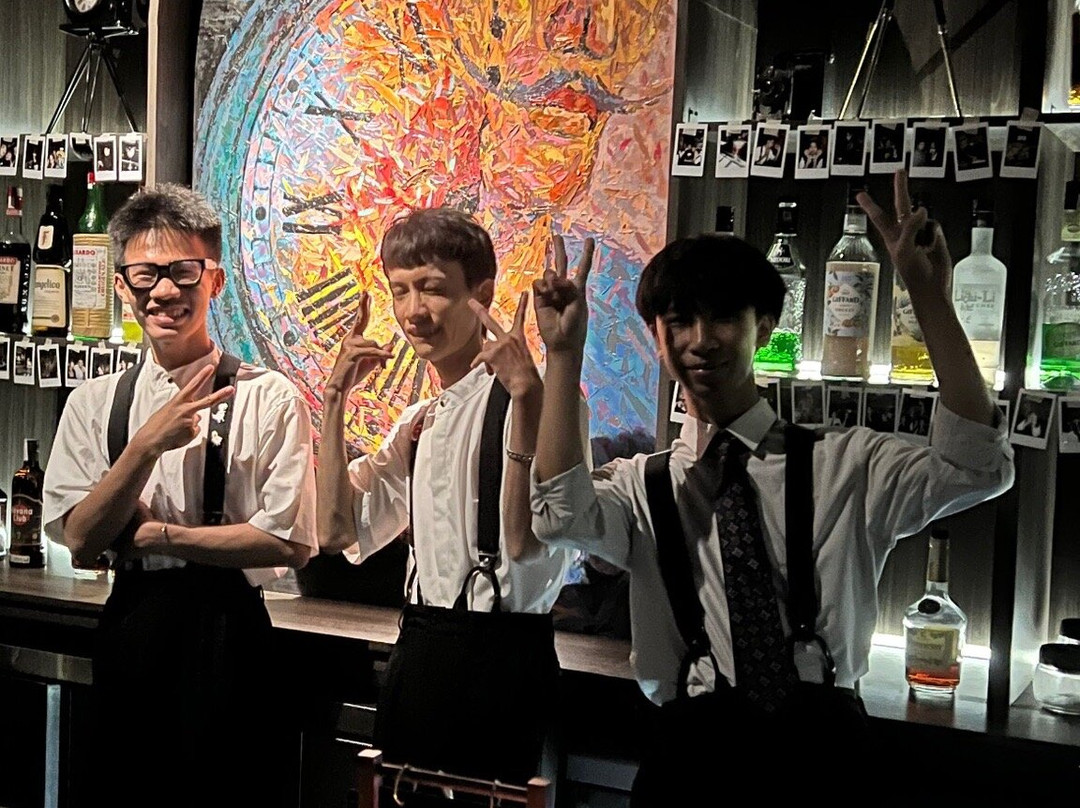 Vấn Cocktail Bar-Hai Chau必去景点