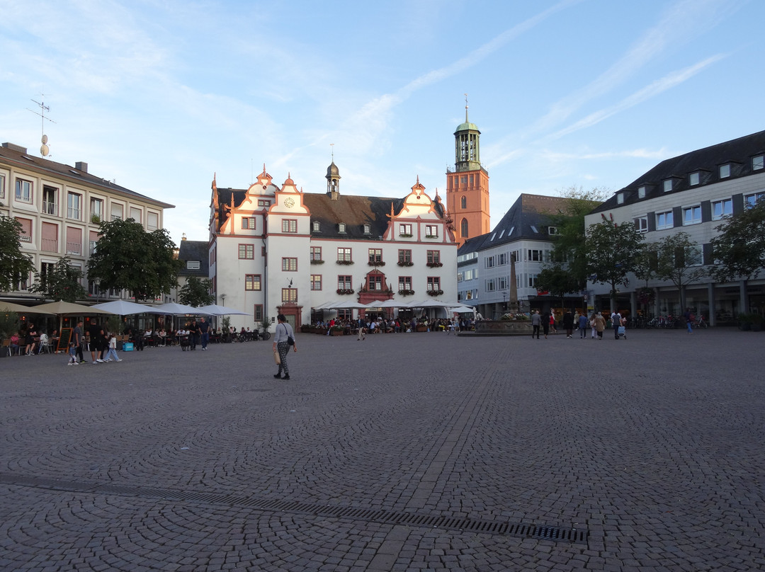 Marktplatz-达姆施塔特行政区必去景点