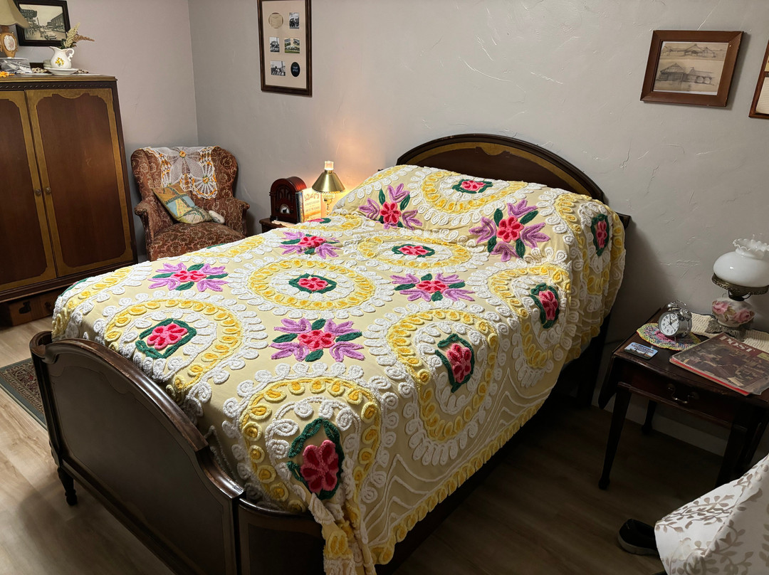 Historic Randles Court主图