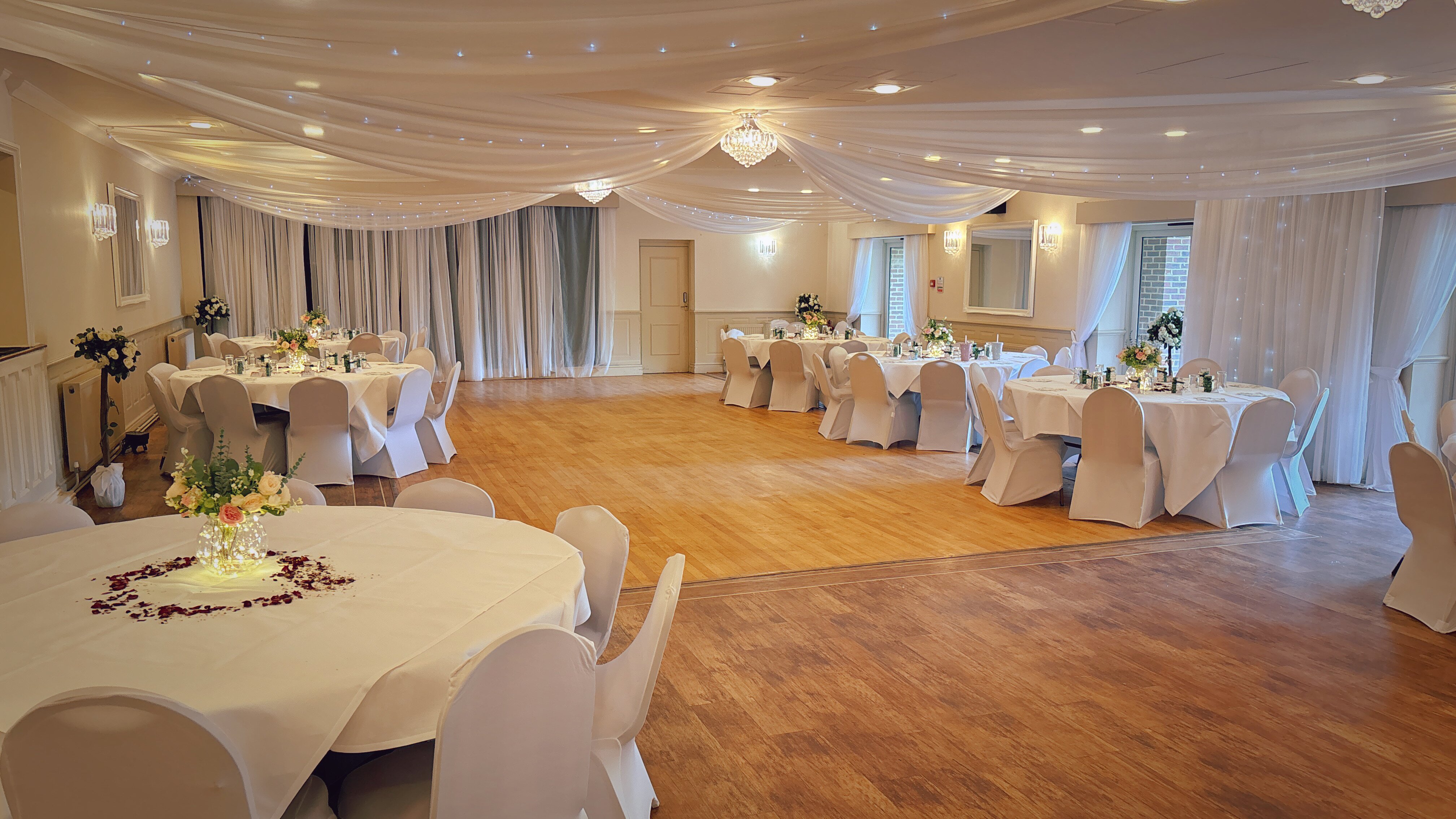 Leeford Place Hotel-官方