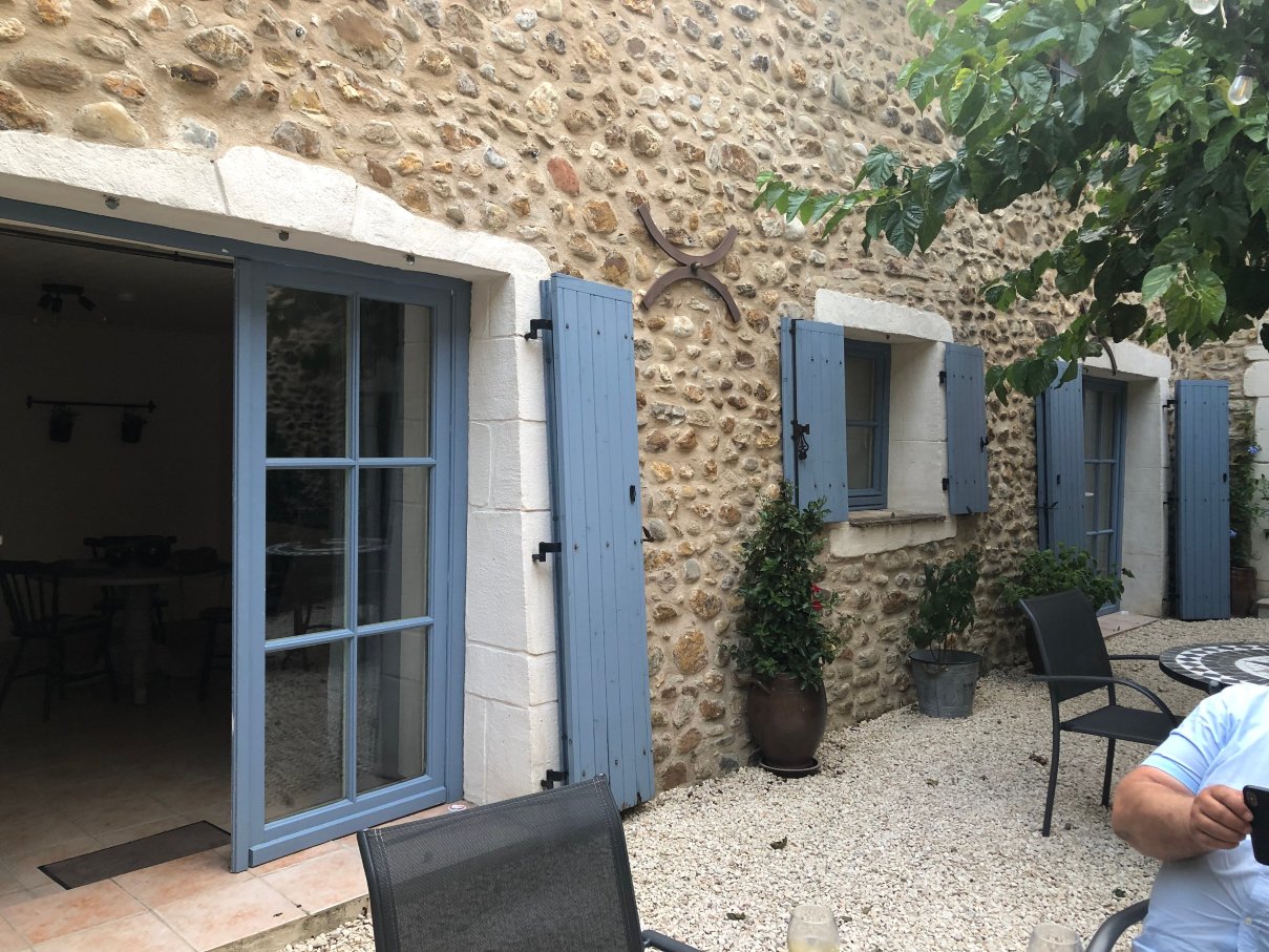 L'Ancien Mas Bouzige-客卧