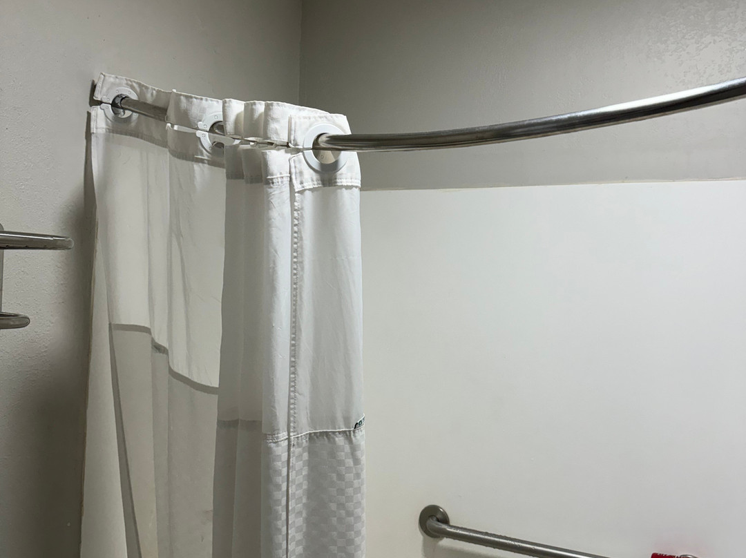 Days Inn by Wyndham Jackson主图