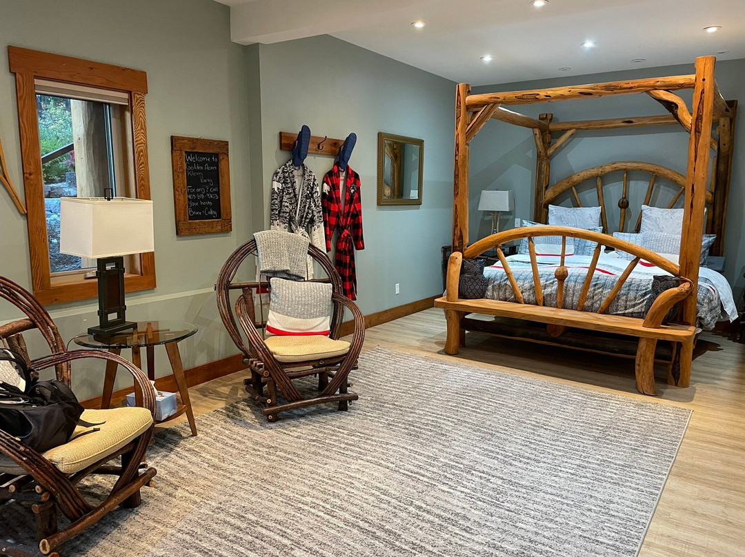 Golden Acres Mountain Lodge