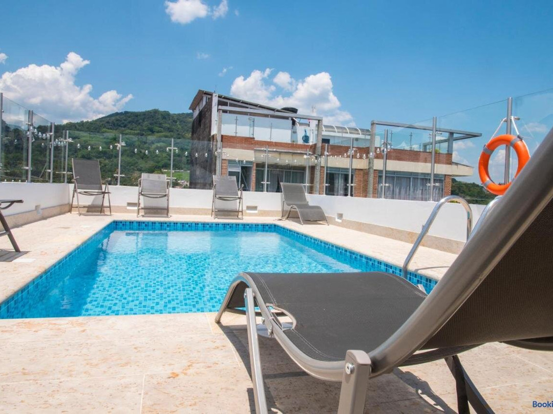 Grand H&R Hotel主图