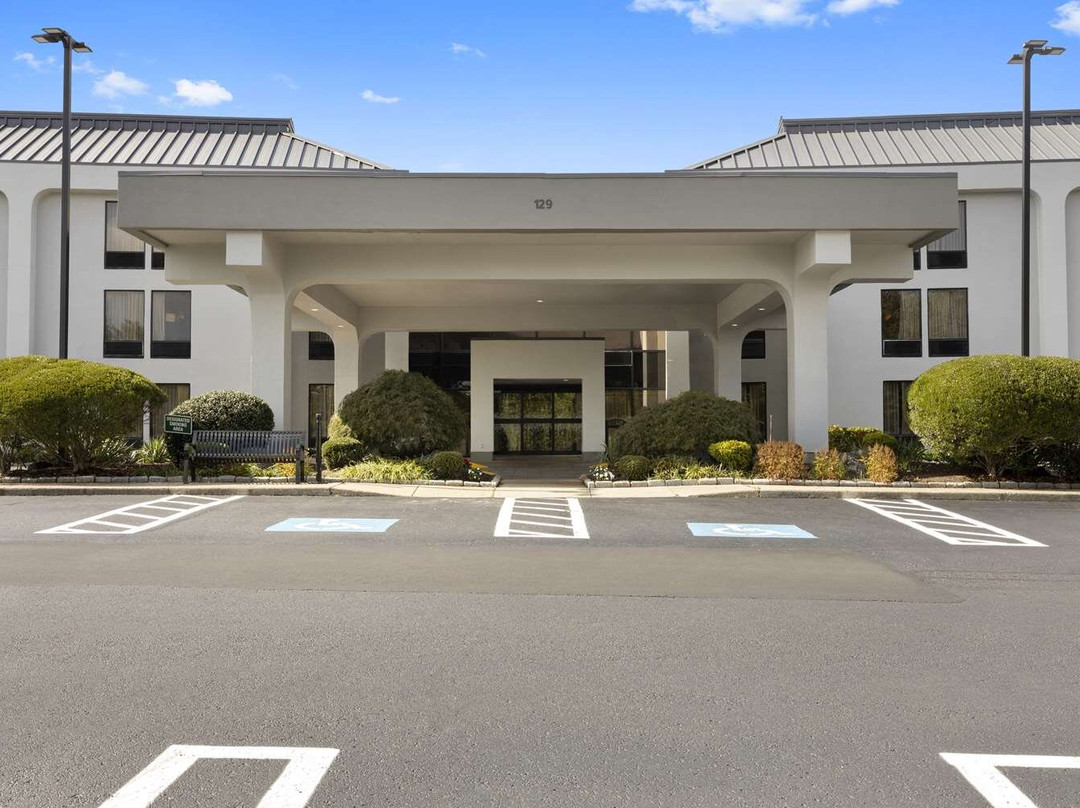 Hampton Inn Milford主图