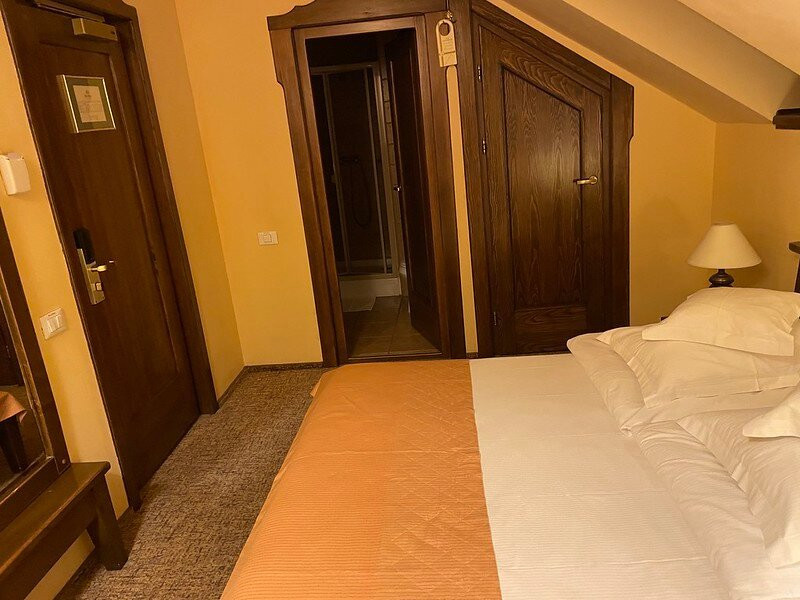 贝拉穆兹卡酒店主图