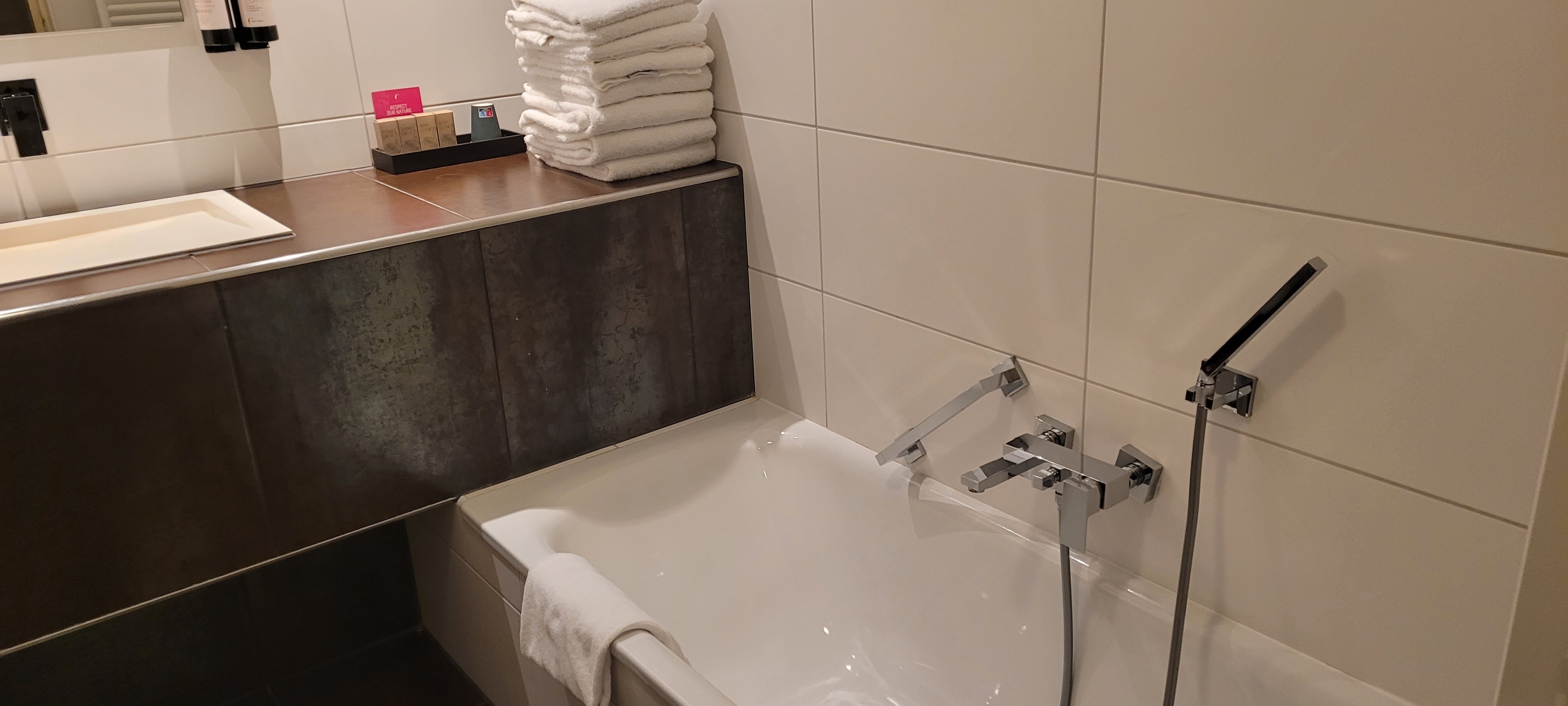 Van der Valk Hotel's-Hertogenbosch - Vught-浴室