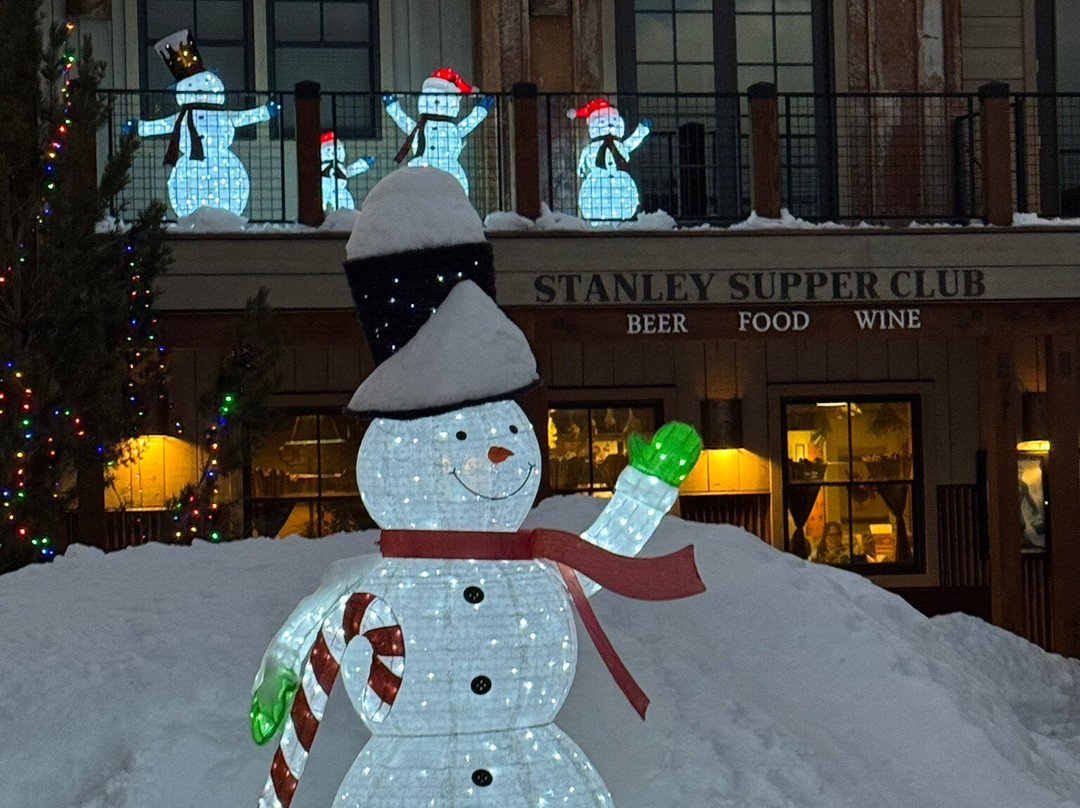 Stanley Town Square主图