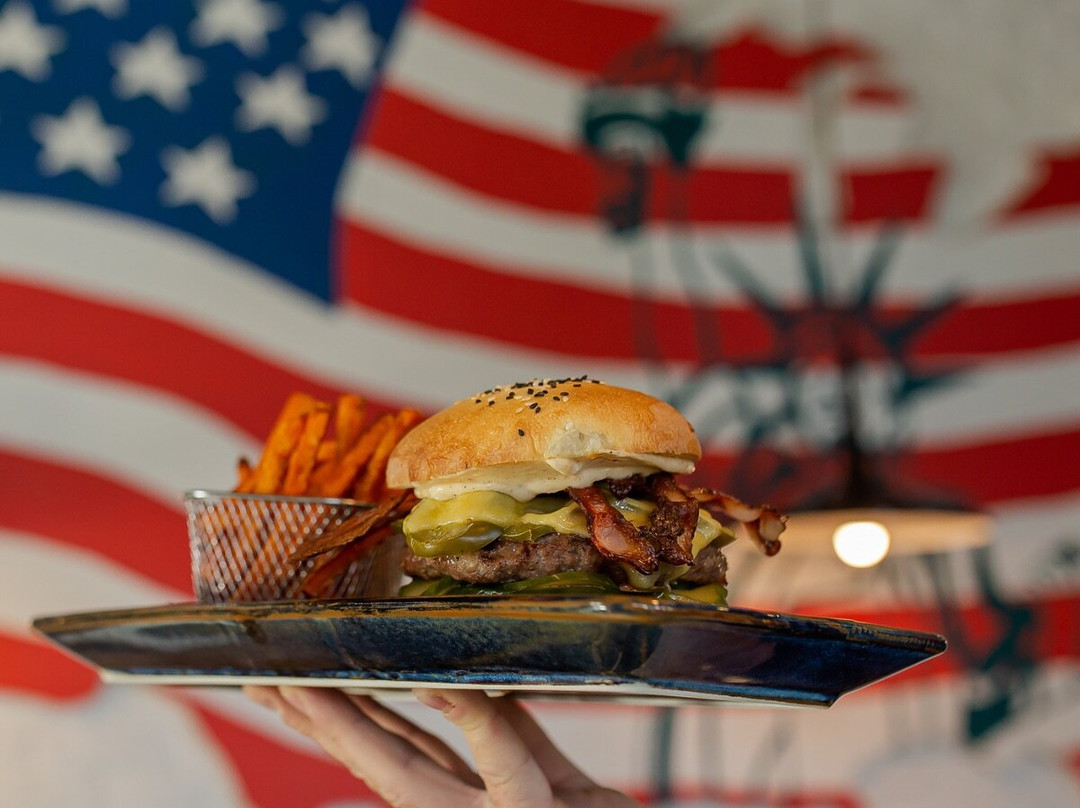 Road American Restaurant
