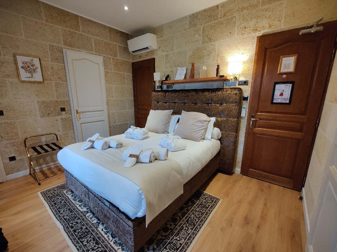 卡米亚克城堡酒店主图