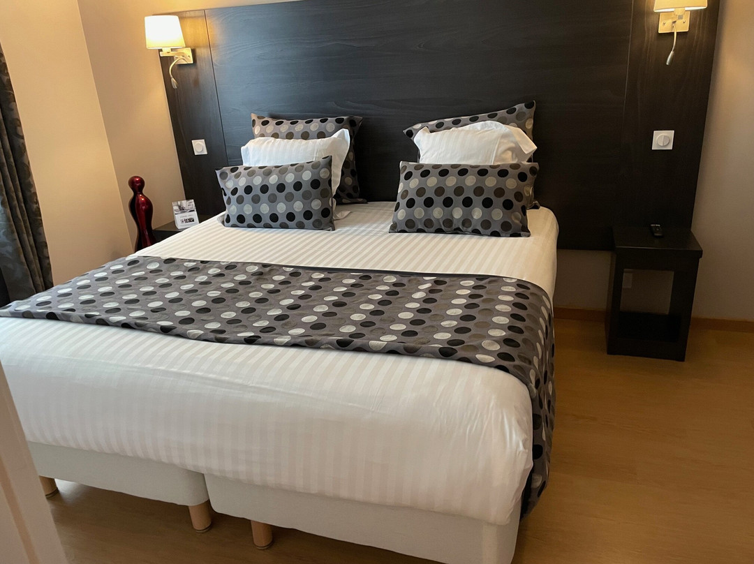 Hotel Seven Urban Suites Nantes Centre主图