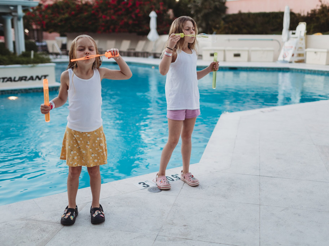 康福特套房天堂岛酒店主图