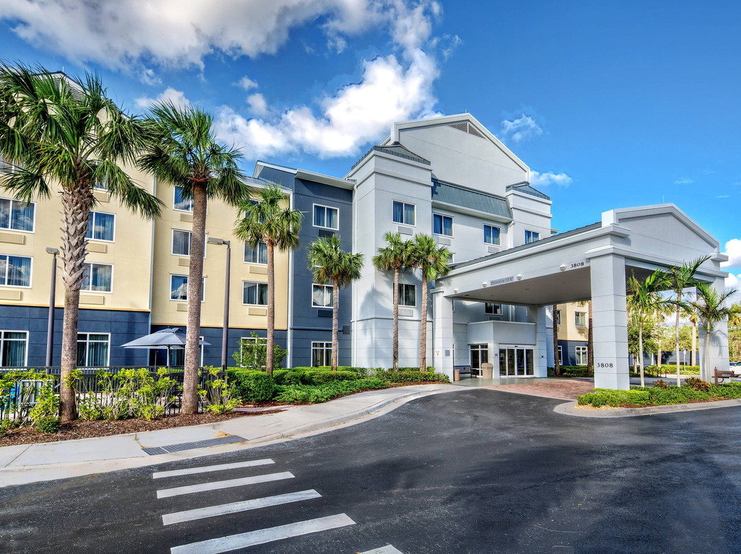 Golden Gate酒店住宿-Fairfield by Marriott Inn & Suites Naples