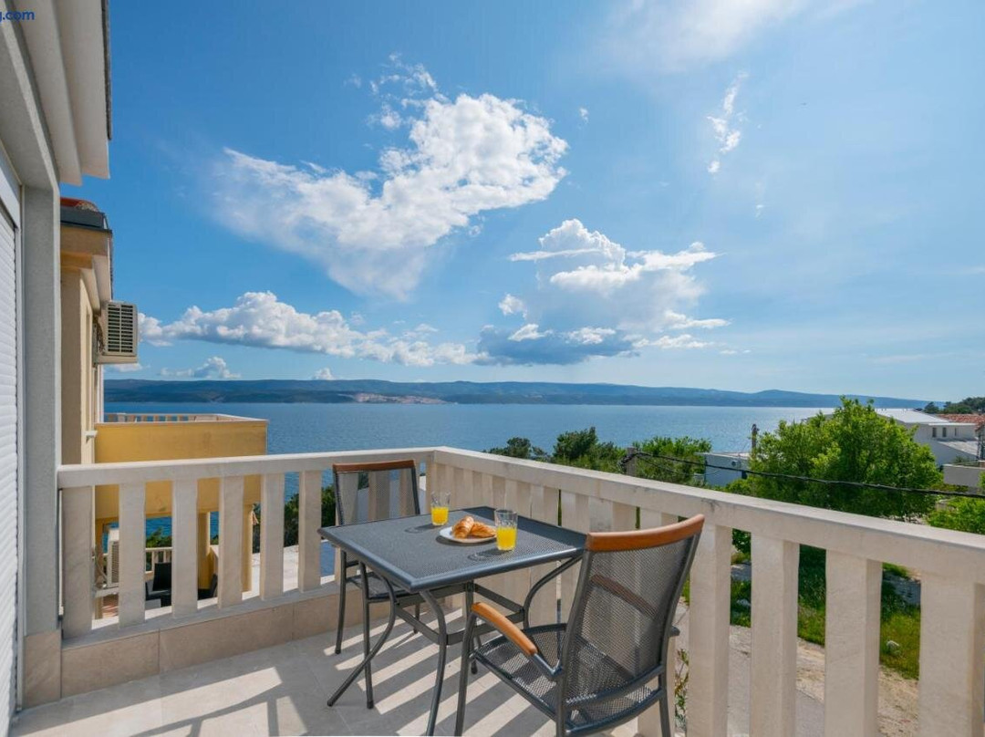 Apartments Zvone