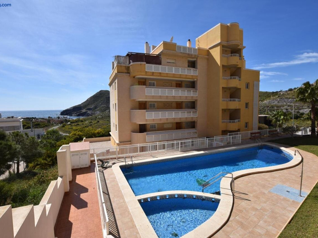 Cala Reona Apartamentos