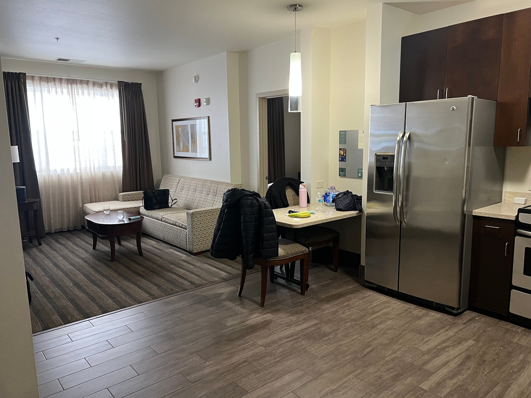 Hyatt House Minot主图