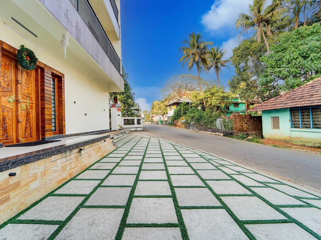 Super Townhouse Kalady Near Airport