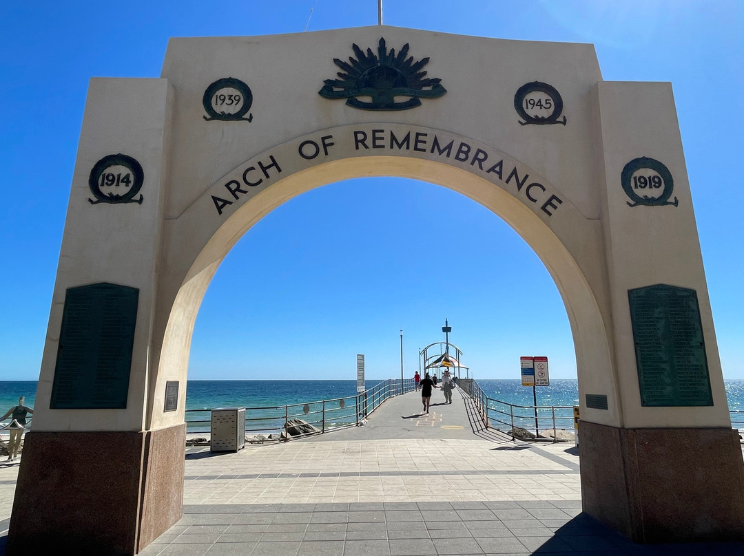 Brighton Arch Of Remembrance-布莱顿必去景点