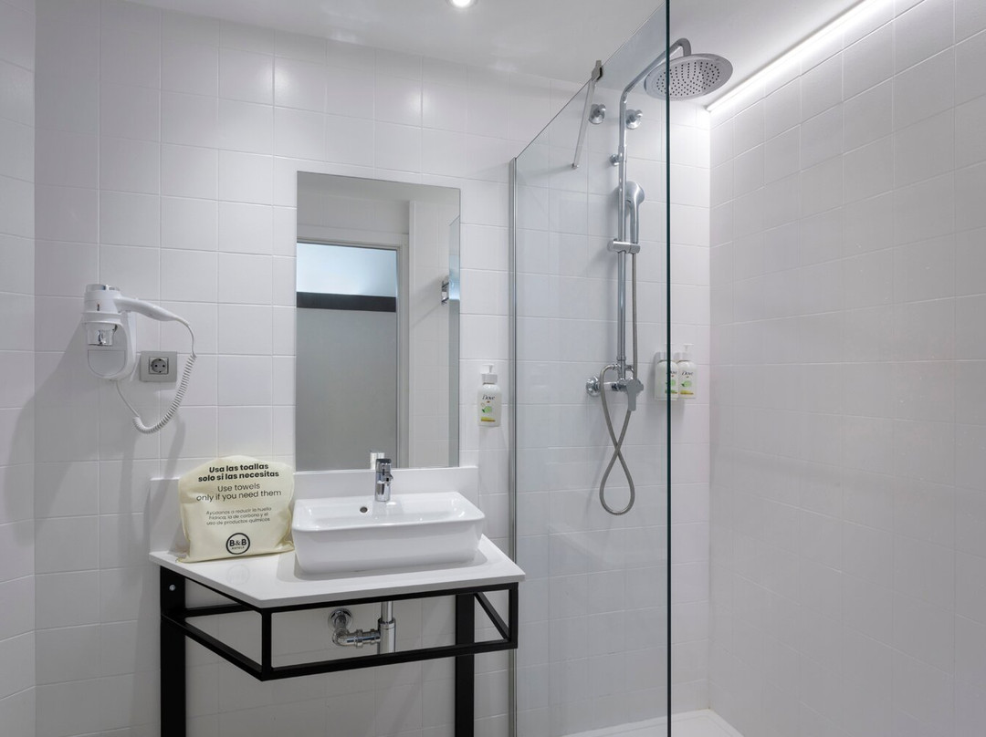 斯多瑞梅格拉纳达酒店主图