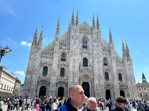 About Milano Tours-米兰必去景点
