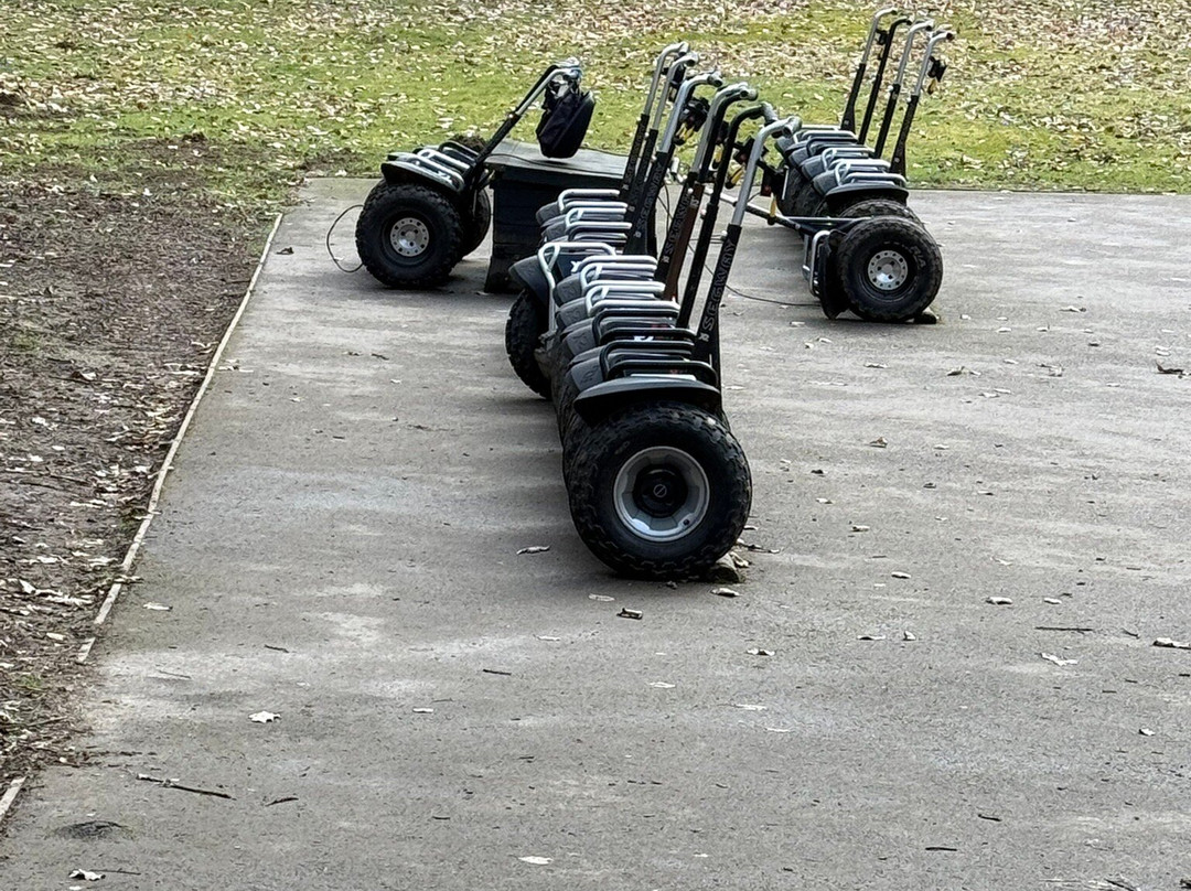 Leeds Castle Segway Tours景点图片