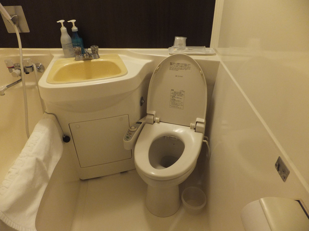 名古屋王冠酒店主图