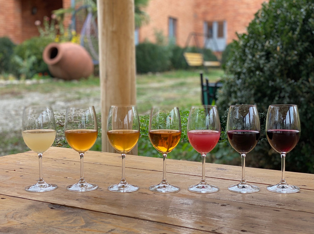 Vellino Wine Cellar景点图片