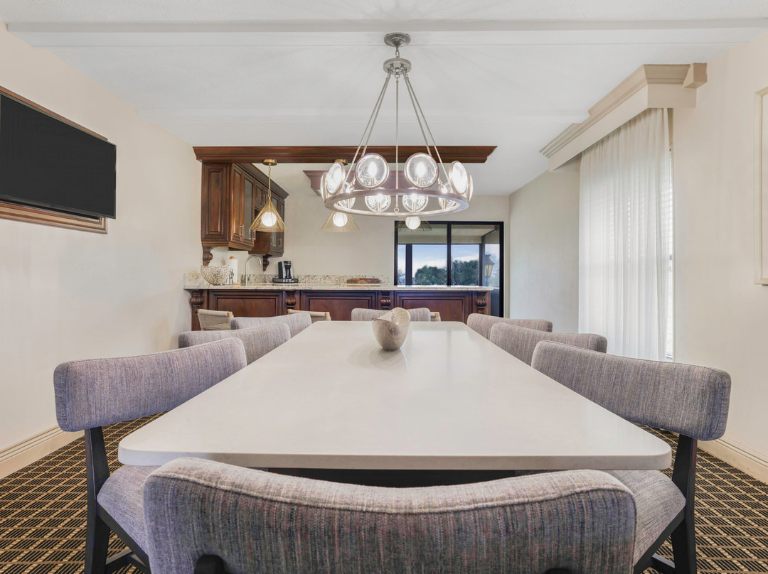 Mission Resort + Club主图