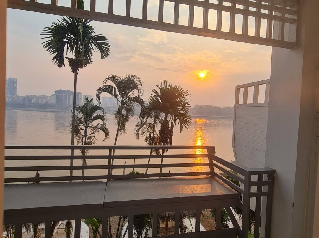 River Breeze Chiangsean