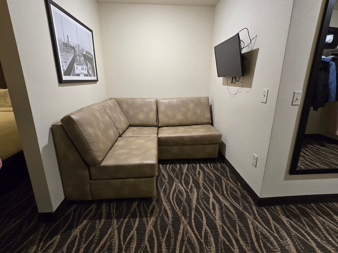 Cobblestone Hotel & Suites – Superior/Duluth主图