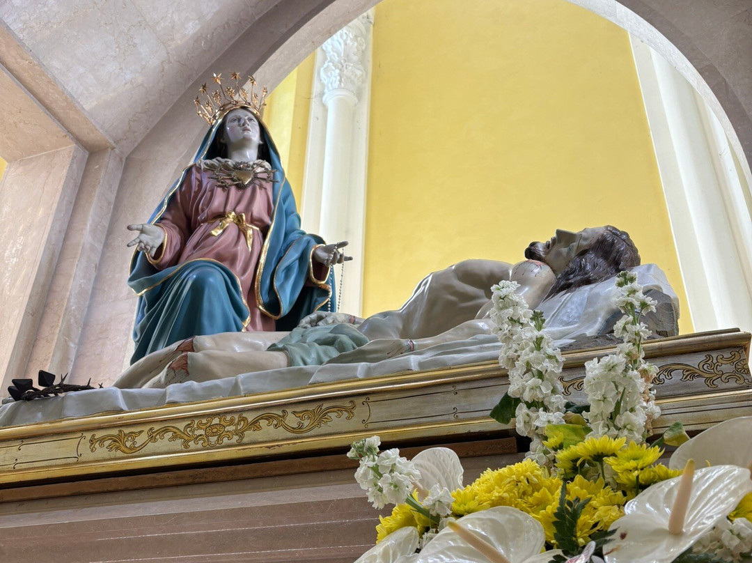 Santuario dell'Addolorata di Castelpetroso-Castelpetroso必去景点