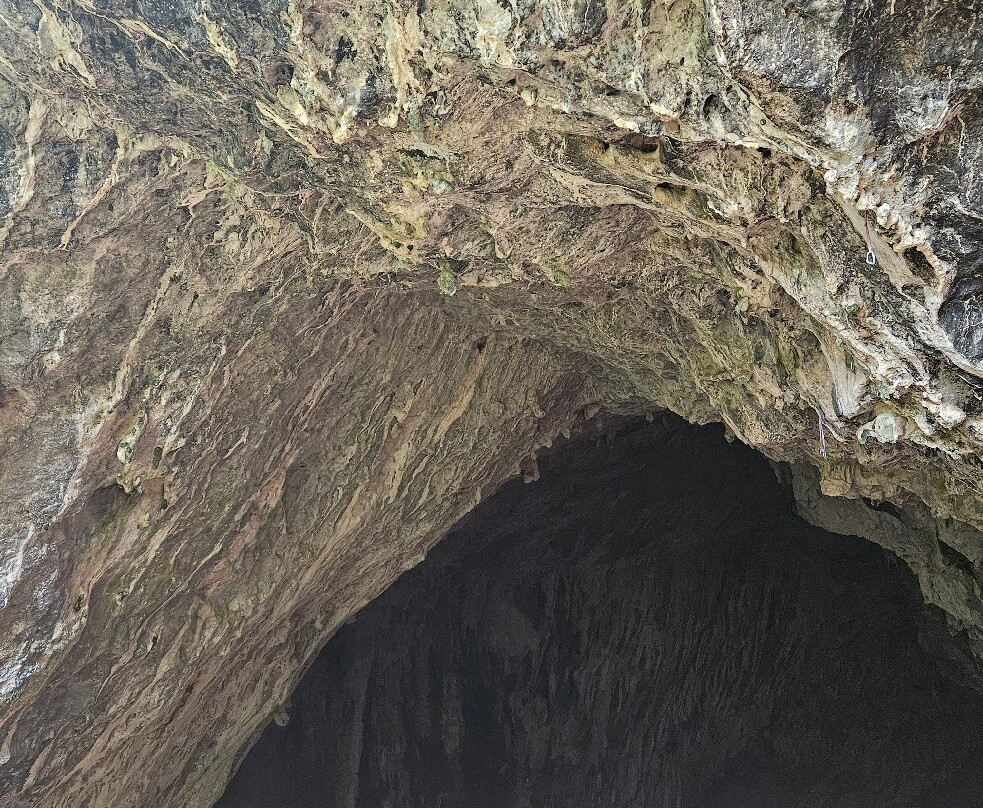 Skotino Cave景点图片