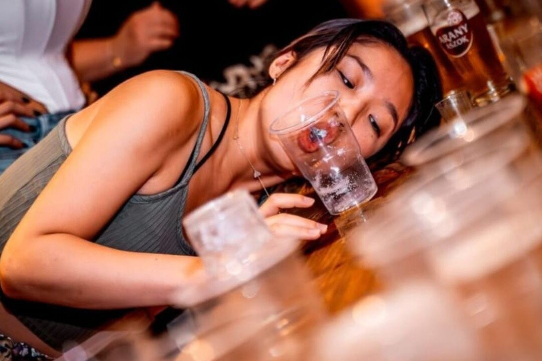 Malaga: The Original Pub Crawl-马拉加必去景点
