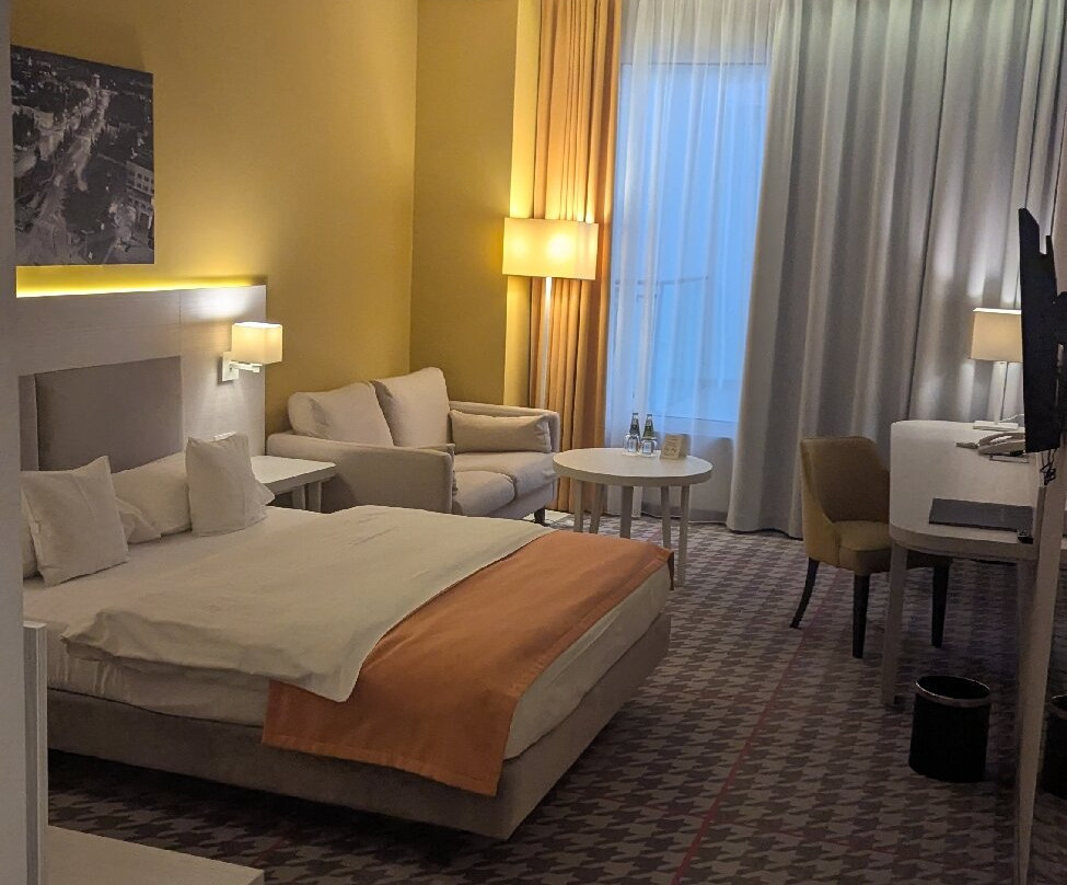 Hotel Metropolitan主图
