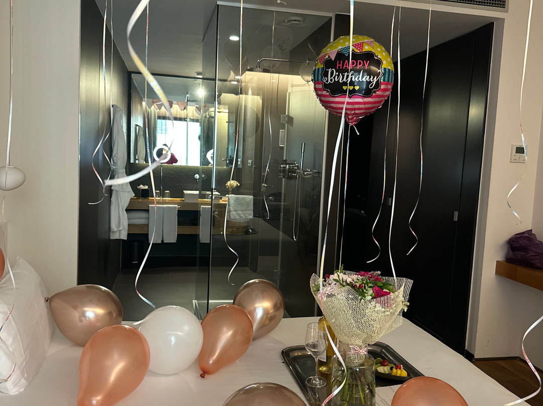 巴塞罗那奥拉酒店主图