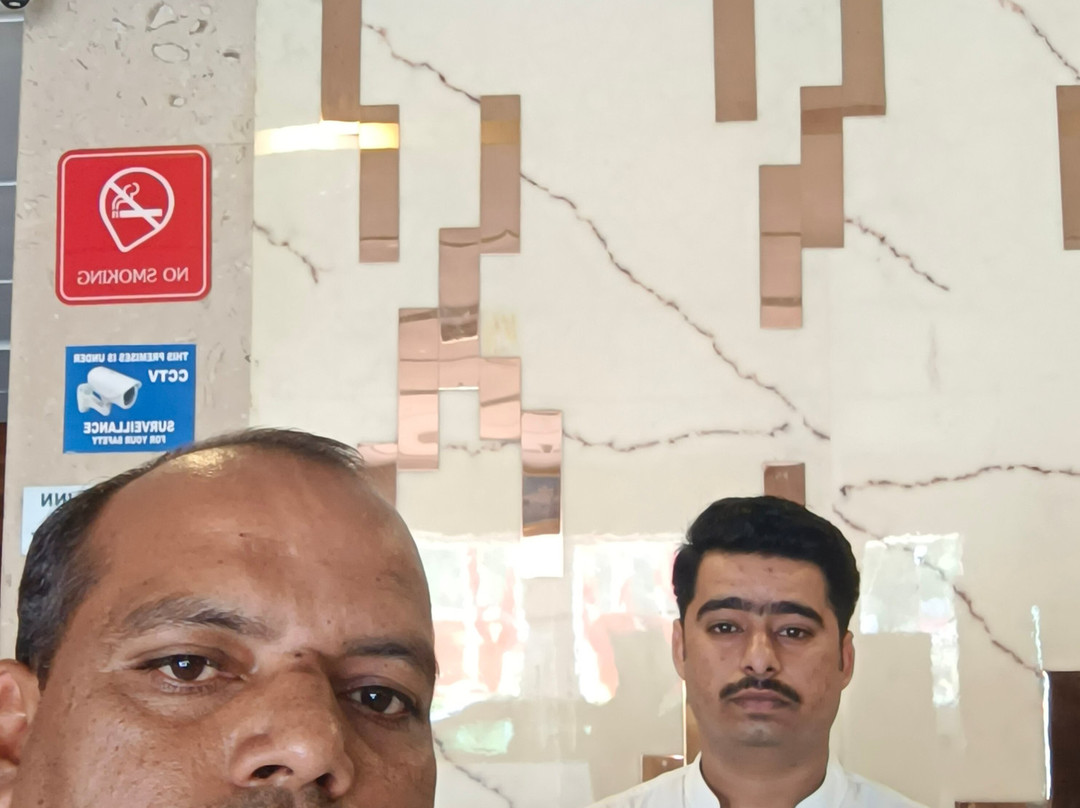 Rang Lords Inn Bharuch主图