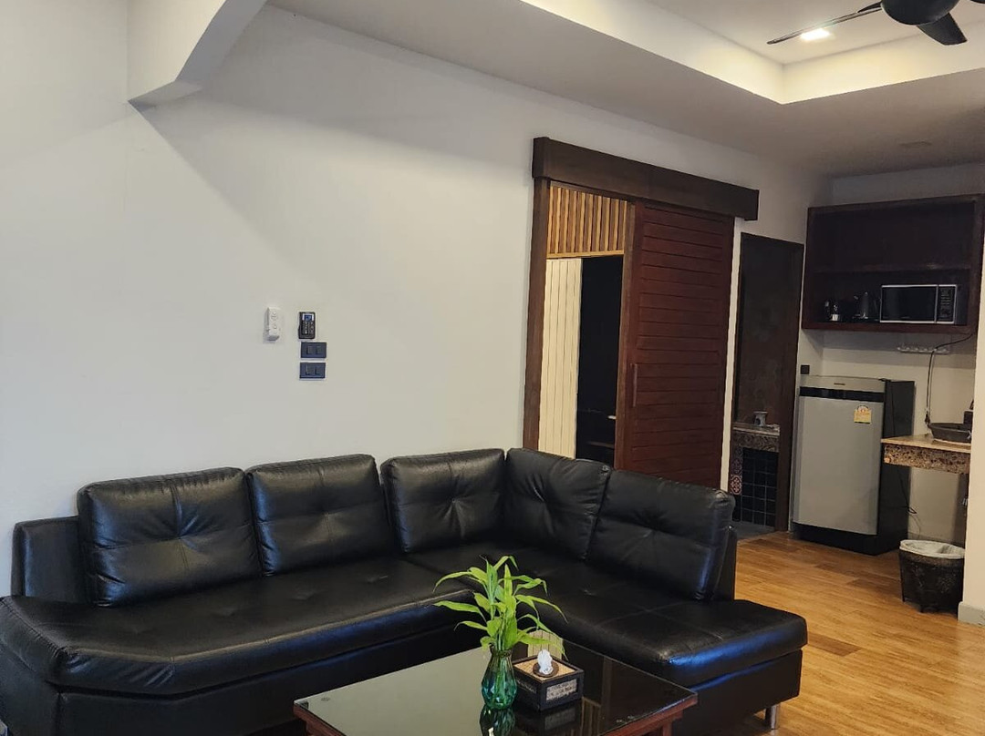 普吉岛椰村度假村主图